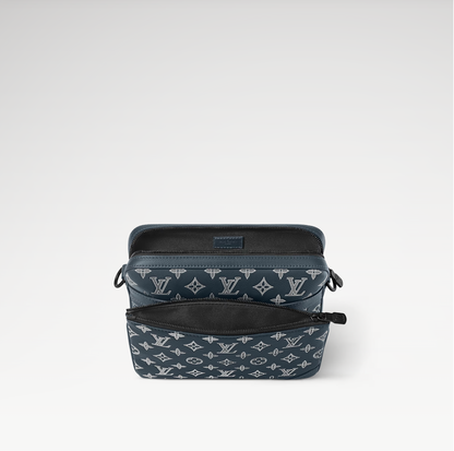 LOUIS VUITTON TRIO MESSENGER BAG MENS - BLUE/WHITE